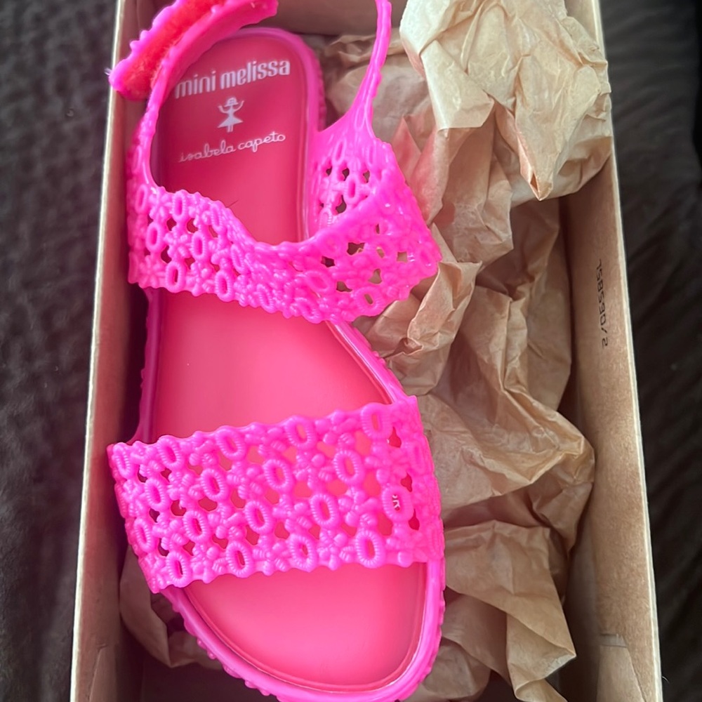 Mini Melissa pink sandals never worn